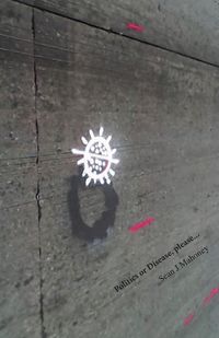 Produktbild: Politics or Disease, please...