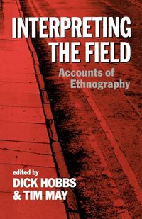 Produktbild: Interpreting the Field