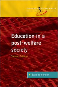 Produktbild: Education in a Post Welfare Society
