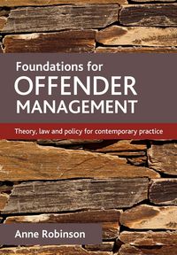 Produktbild: Foundations for offender management