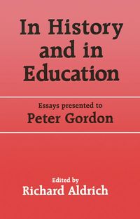 Produktbild: In History and in Education