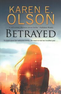 Produktbild: Olson, K: Betrayed
