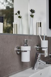 WC-Garnitur bestellen ohne bohren Vacuum-Loc® online Befestigen Capri,