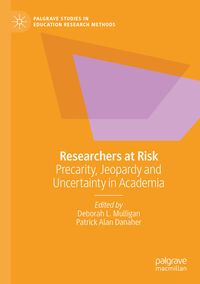 Produktbild: Researchers at Risk