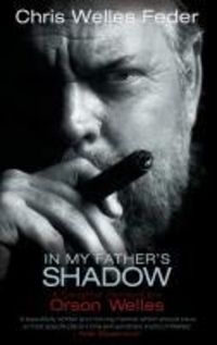 Bild vom Artikel In My Father's Shadow vom Autor Chris Welles Feder