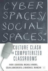 Produktbild: Cyber Spaces/Social Spaces