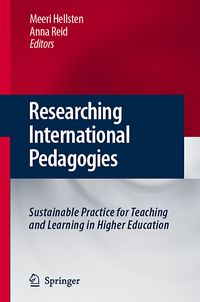 Produktbild: Researching International Pedagogies