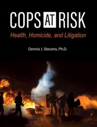 Produktbild: Cops at Risk