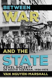 Produktbild: Between War and the State