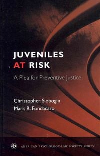 Produktbild: Juveniles at Risk