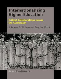 Produktbild: Internationalizing Higher Education