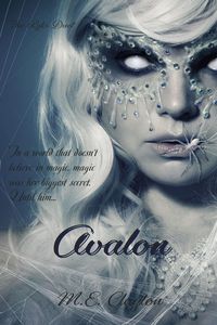 Produktbild: Avalon (The R&yacute;kr Duet, #1)