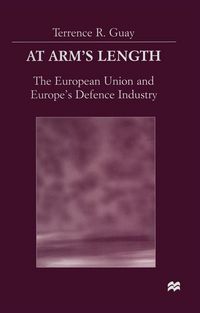 Produktbild: At Arm's Length