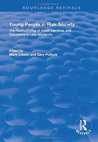 Produktbild: Cieslik, M: Young People in Risk Society