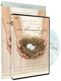Bild vom Artikel One Thousand Gifts Study Guide with DVD: A Dare to Live Fully Right Where You Are vom Autor Ann Voskamp