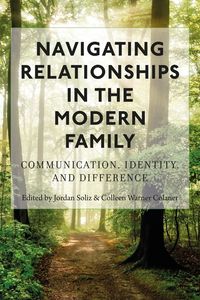 Produktbild: Navigating Relationships in the Modern Family