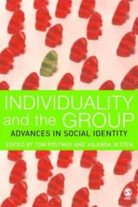 Produktbild: Individuality and the Group