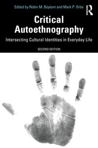Produktbild: Critical Autoethnography