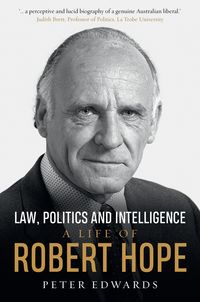 Produktbild: Law, Politics and Intelligence