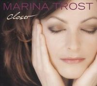 Bild vom Artikel Closer vom Autor Marina Trost