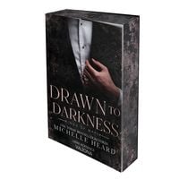 Produktbild: Drawn to Darkness (Kings of Mafia 4)