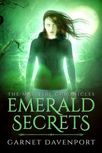 Produktbild: Emerald Secrets (The Mac Tire Chronicles, #3)