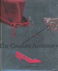 Produktbild: Milbank, C: The Couture Accessory