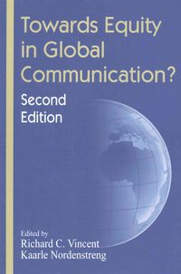 Produktbild: Towards Equity in Global Communication?
