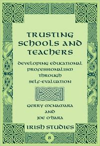 Produktbild: Trusting Schools and Teachers