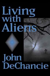 Produktbild: Living with Aliens