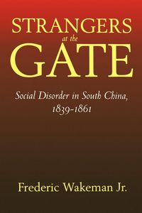 Produktbild: Strangers at the Gate