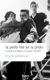 Produktbild: La petite fille sur la photo