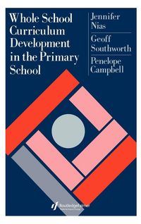 Produktbild: Whole School Curriculum Development In The Primary School