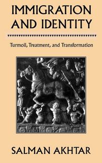 Produktbild: Immigration and Identity