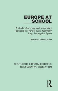 Produktbild: Newcombe, N: Europe at School