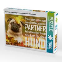 Produktbild: CALVENDO Puzzle Mops Welpe schaut lustig aus einem herbstlichen Bl&auml;tterhaufen 1000 Teile Lege-Gr&ouml;&szlig;e 64 x 48 cm Foto-Puzzle Bild von CALVENDO