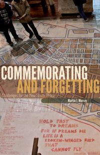 Produktbild: Commemorating and Forgetting