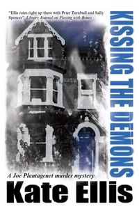 Produktbild: Ellis, K: Kissing the Demons