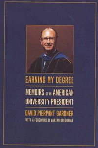 Produktbild: Earning My Degree