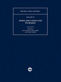 Produktbild: Moral Education and Pluralism