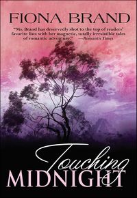 Produktbild: Touching Midnight