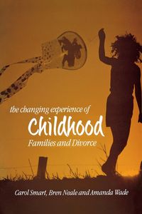 Produktbild: The Changing Experience of Childhood
