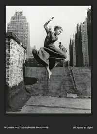 Produktbild: Women Photographers 1900&ndash;1975: A Legacy of Light