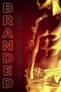 Produktbild: Branded (Ash and Flames, #1)