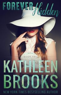 Produktbild: Forever Hidden (Forever Bluegrass, #2)