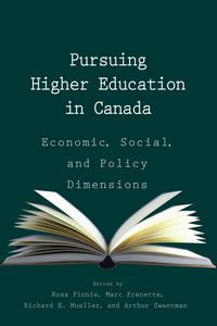 Produktbild: Pursuing Higher Education in Canada