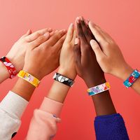 LEGO DOTS 41947 Disney Mickys Armband-Kreativset, Schmuck Bastelset