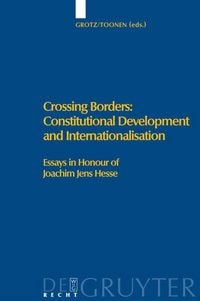Produktbild: Crossing Borders: Constitutional Development and Internationalisation