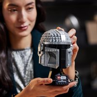 LEGO Star Wars 75328 Mandalorianer Helm, Sammlerstück Modell für Erwachsene