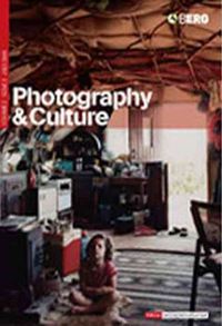 Produktbild: Photography and Culture